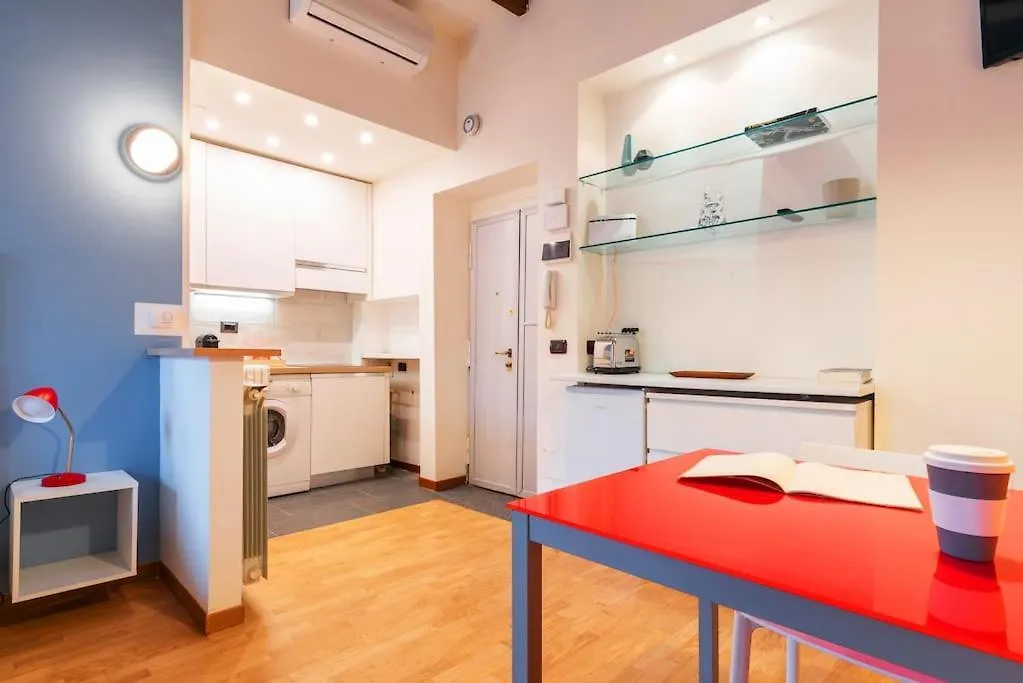 Ferienwohnung Frisi Fast Wifi Aircon Flexyrent Mailand